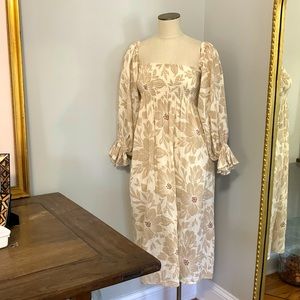 Pretty Peasant Dress!